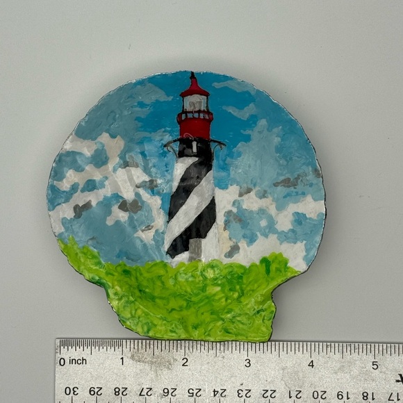 Hand-Painted Bold Lighthouse Shell Art - Picture 4 of 7